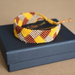 Handmade Macramé Bracelet | imanias.pt