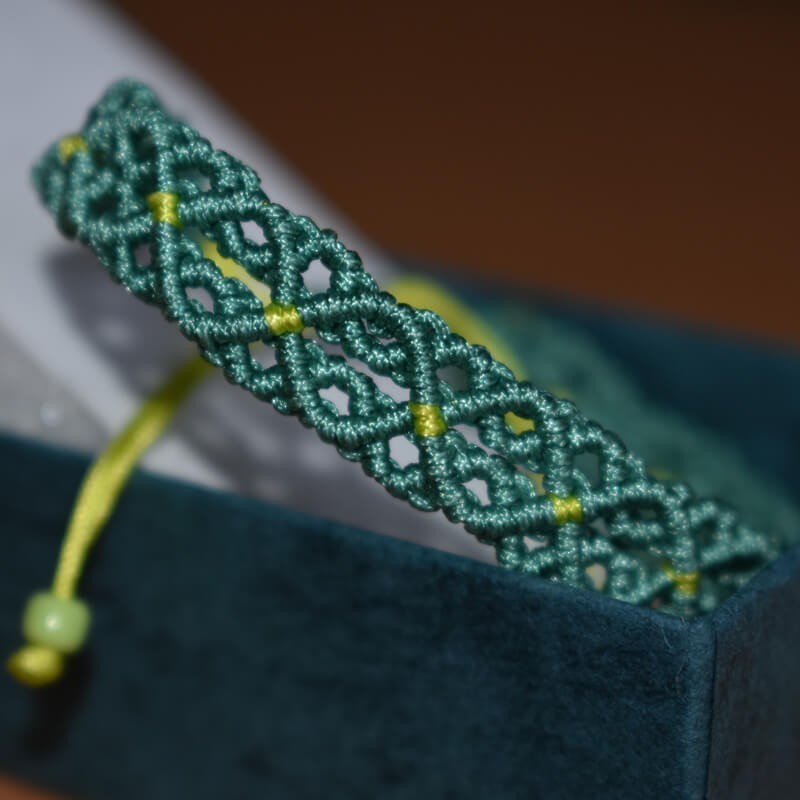 Braceletes Artesanais | Imanias® – Estilo & Exclusividade Braceletes Artesanais | Imanias® – Estilo & Exclusividade