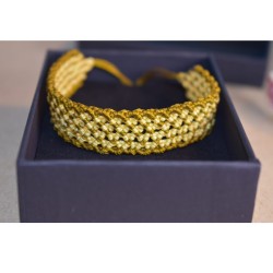 Pulseira Macramé Larga Dourada - Artesanal Padrão Teia