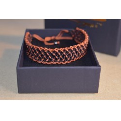 Pulseira Macramé Larga Dourada - Artesanal Padrão Teia