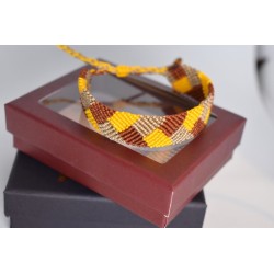 Handmade Macramé Bracelet | imanias.pt