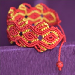 Lucky Diamond Macrame Bracelet