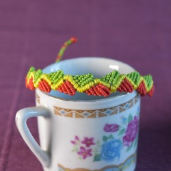 Pulseira Macramé Zig-Zag Rasta (Vermelho/Amarelo/Verde) | Imanias®