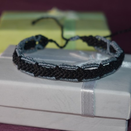 Pulseira Macramé Padrão Duplo - Preto e Cinzento Chumbo (Imanias®)